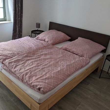 Gut Schlafen In Der Innenstadt Von Zittau - Ferienwohnungen Io19 Exteriör bild