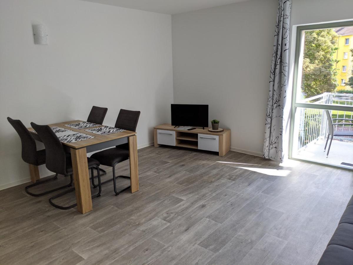 Gut Schlafen In Der Innenstadt Von Zittau - Ferienwohnungen Io19 Exteriör bild