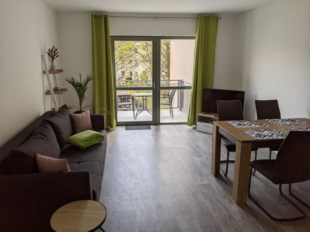 Gut Schlafen In Der Innenstadt Von Zittau - Ferienwohnungen Io19 Exteriör bild